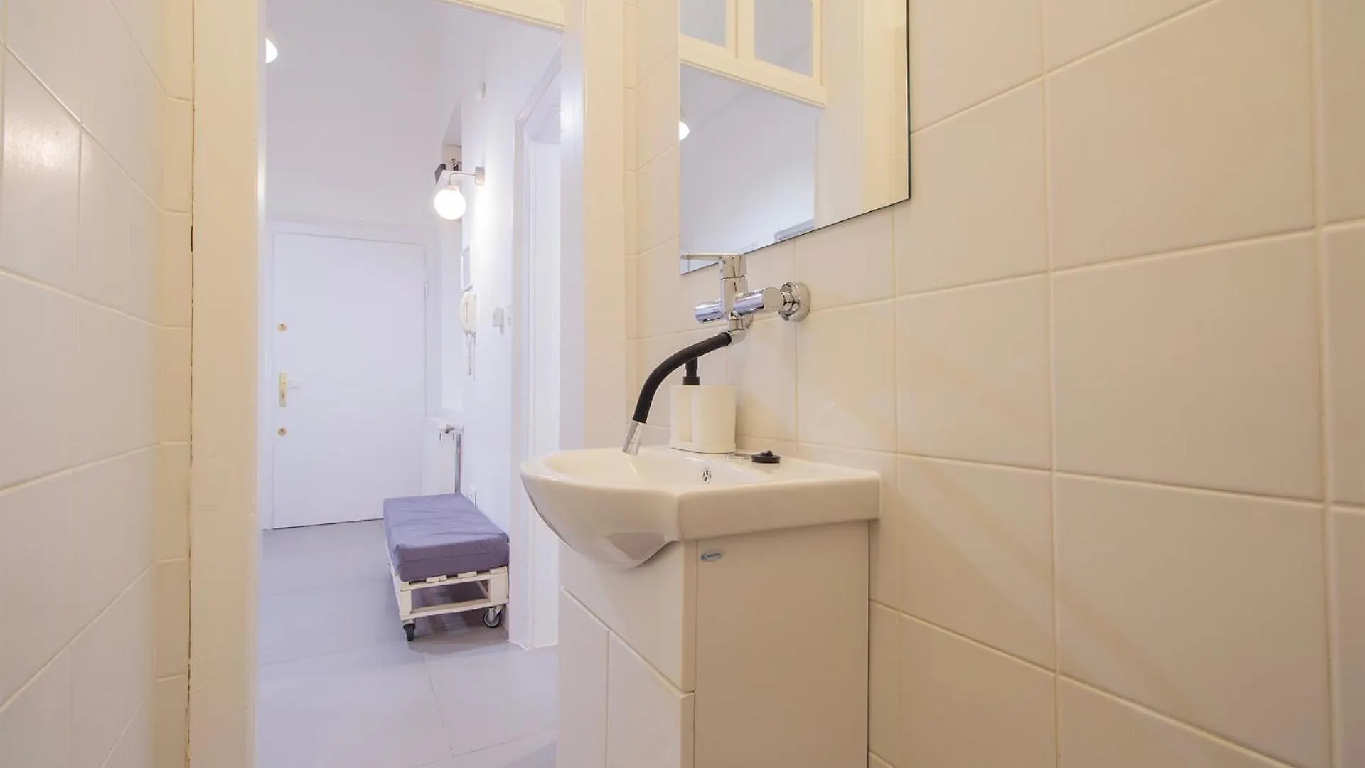 Dohany Apartment With 3Bedroom 1,5Bath - 9People Budapest