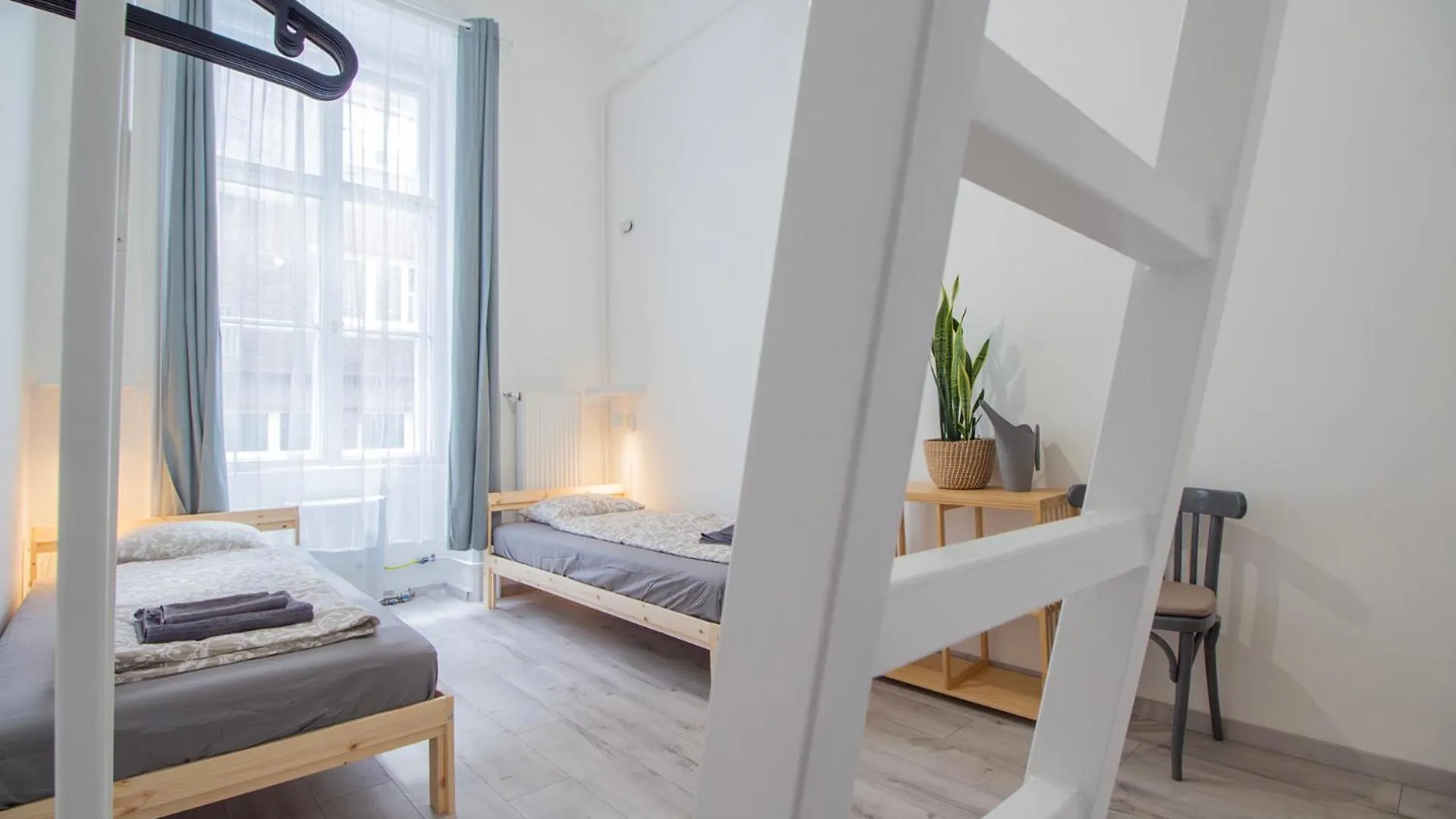 Dohany Apartment With 3Bedroom 1,5Bath - 9People Budapest