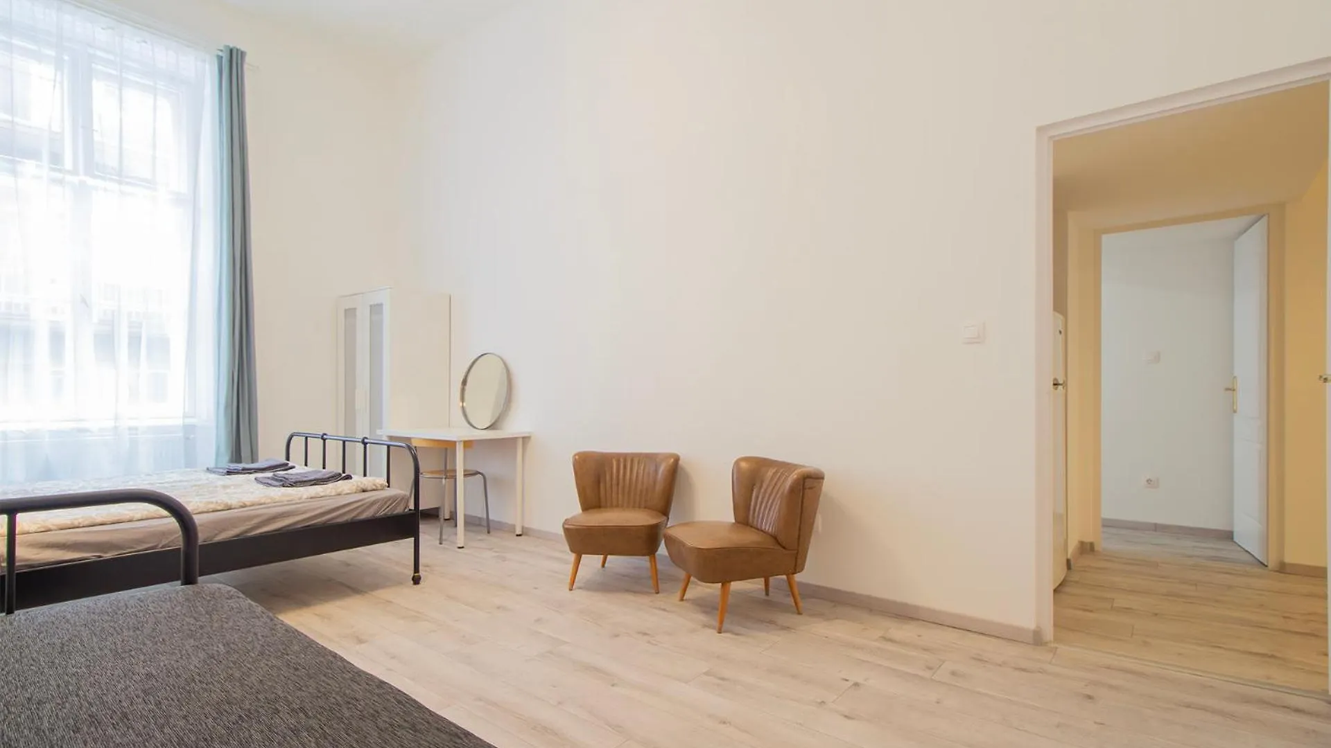 Dohany Apartment With 3Bedroom 1,5Bath - 9People Budapeszt